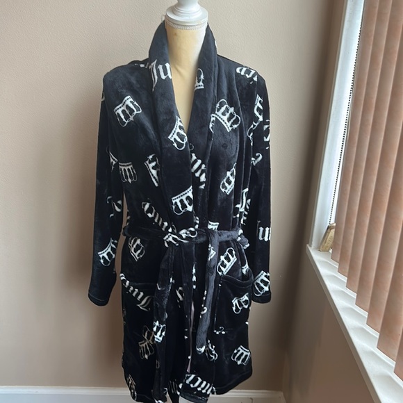 Juicy Couture Intimates & Sleepwear Juicy Couture Womens Bathrobe